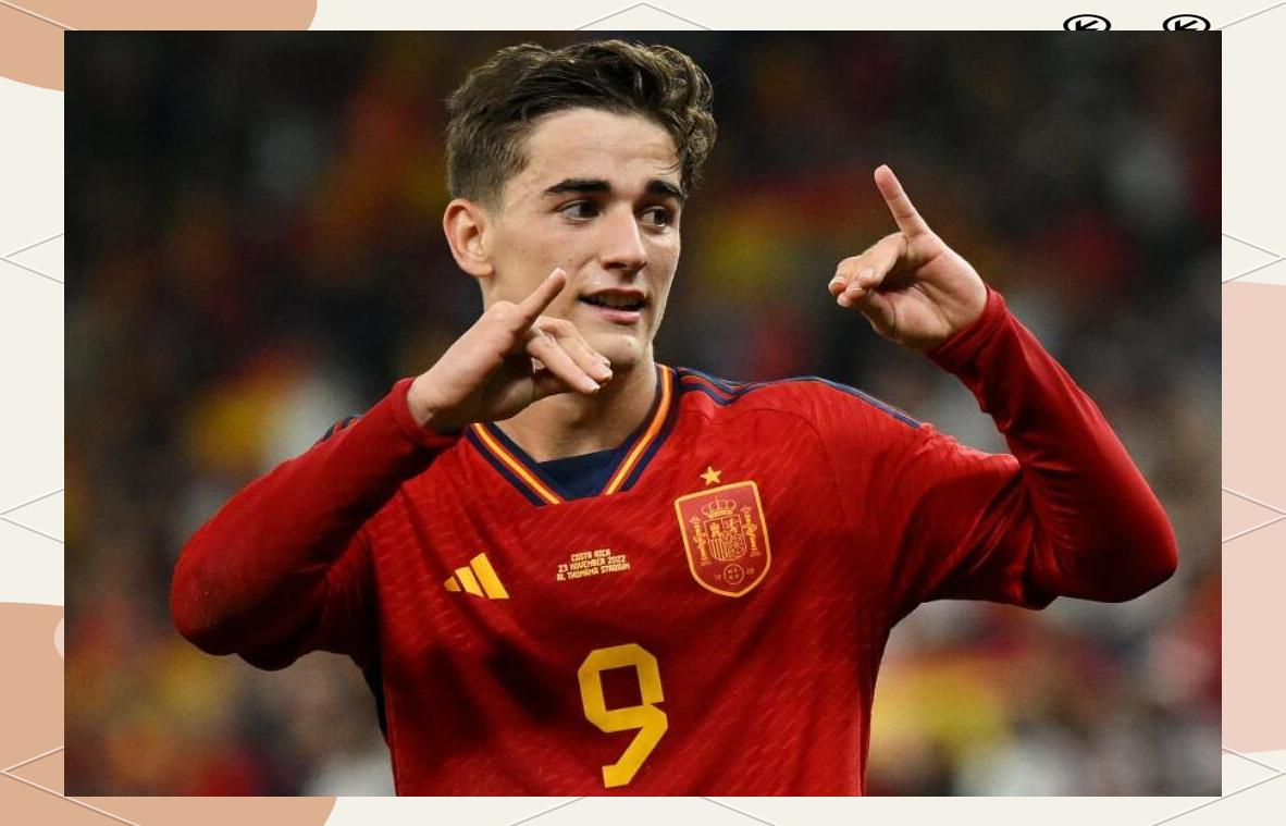 开云体育平台APP-西班牙田径选手惊险夺冠，引来掌声