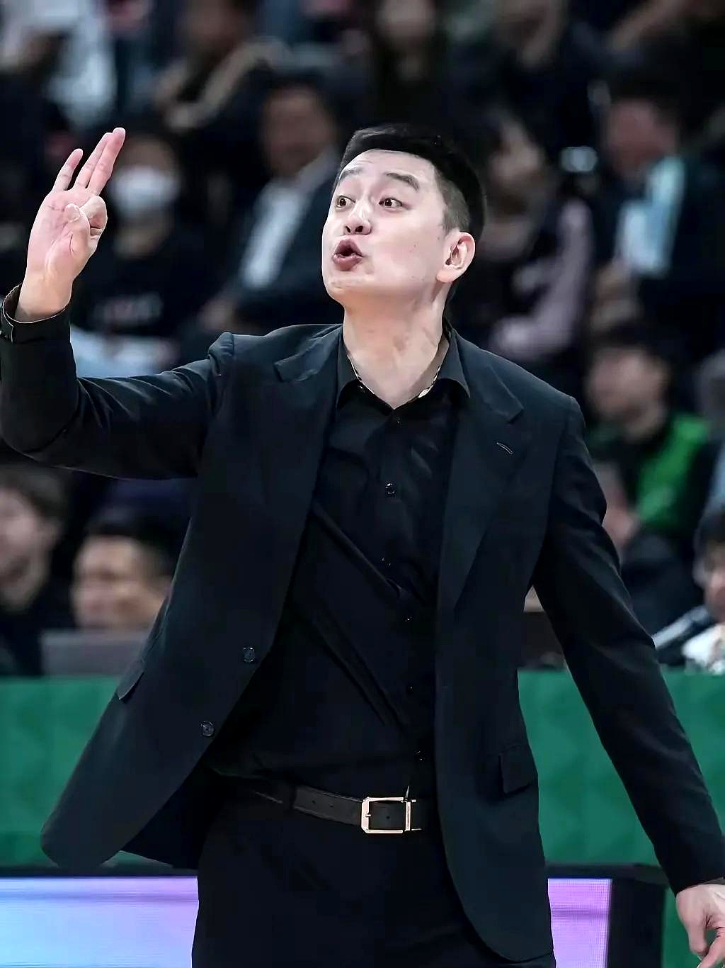 辽宁队主场力挫吉林，继续前进