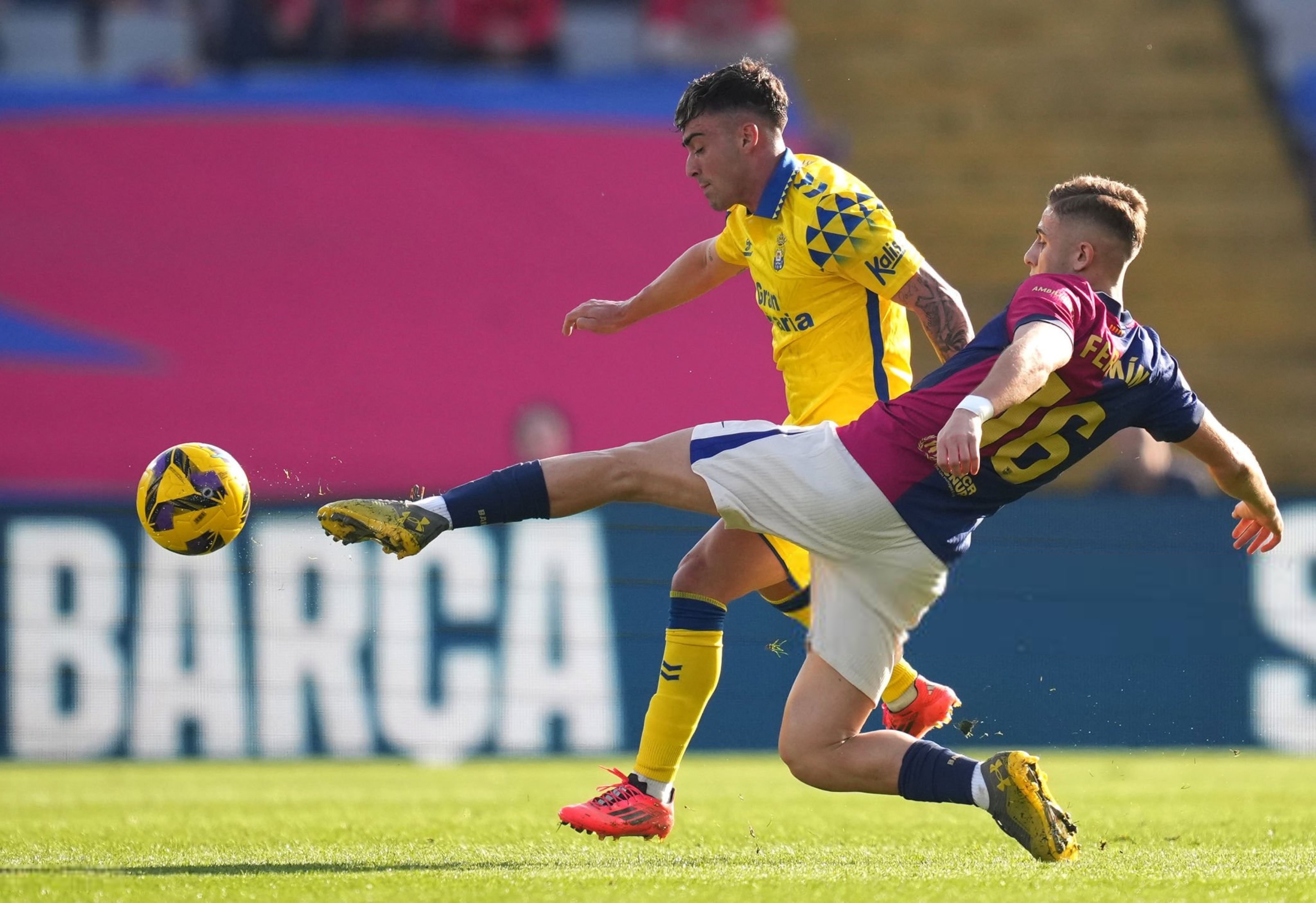 开云体育app-包含马拉加主帅调整战术，球队展现新活力的词条