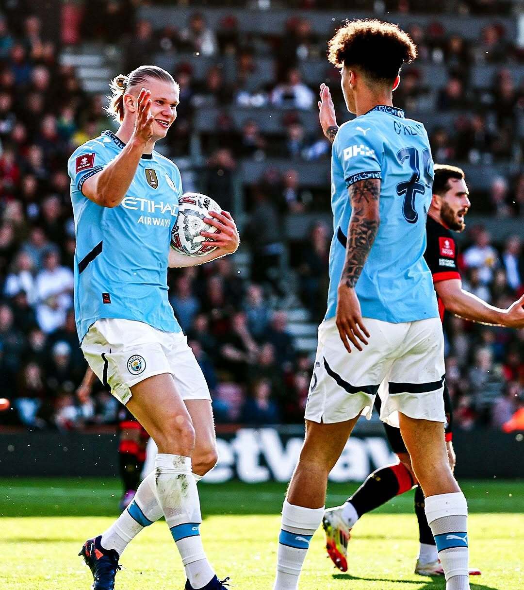 关于曼城逆转多特蒙德，晋级前景一片光明的信息