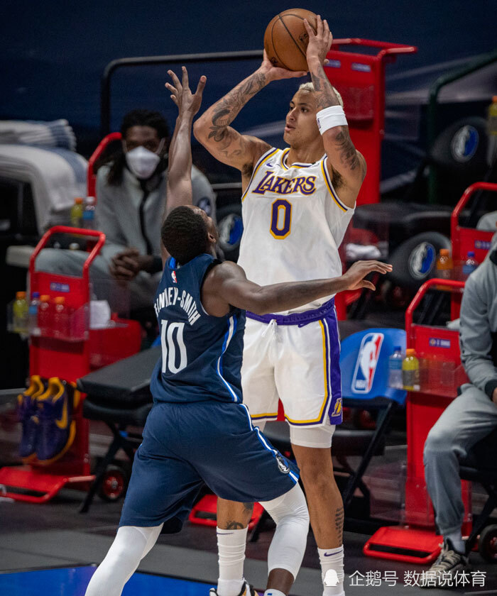 关于辽宁队逆转深圳队，浓眉哥统治全场的信息