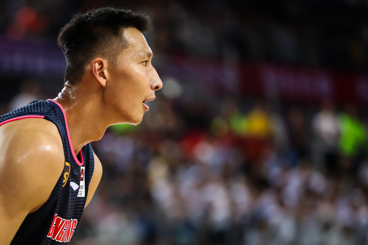 开云体育在线-猛龙碾压热火,易建联刷新纪录