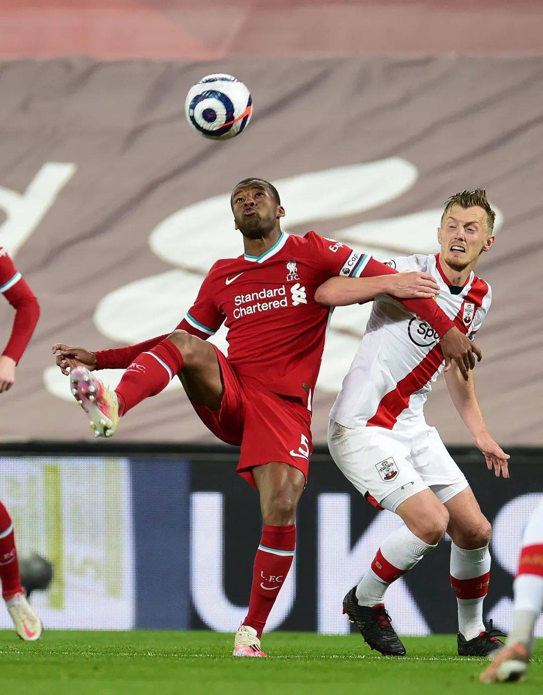 开云官网-梅赛德斯轻取红牛二队，阿隆索刷新纪录