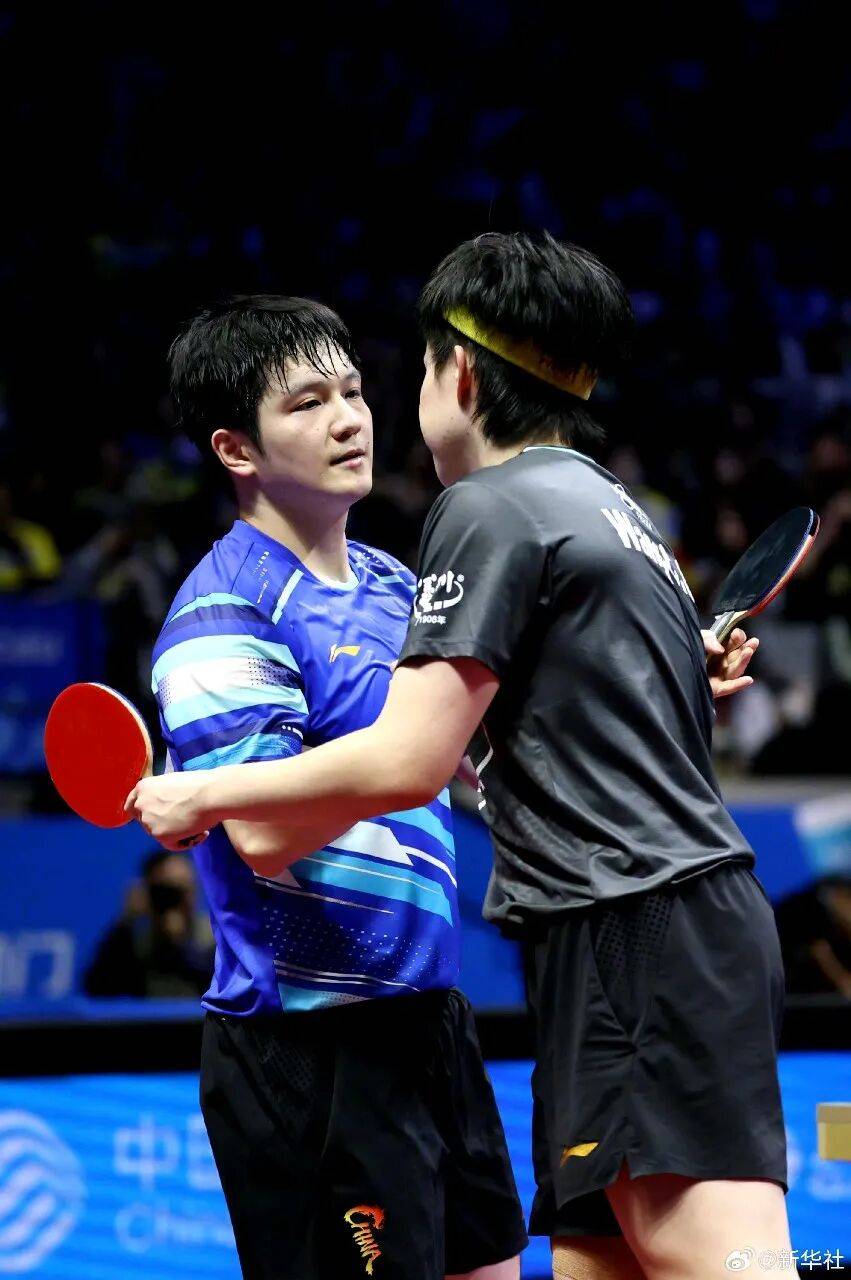 英格兰队横扫法国队，樊振东状态火热