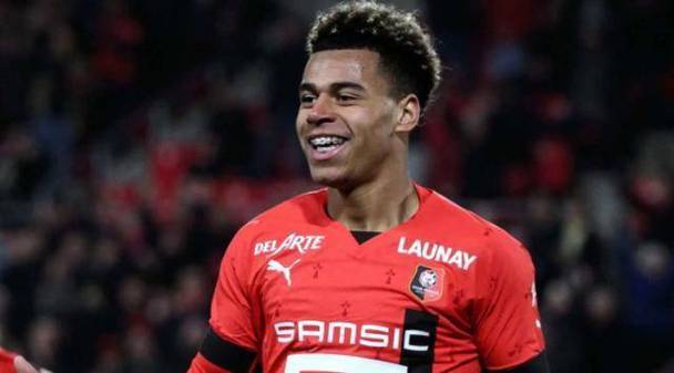 开云体育登录-斯特拉斯堡苦战维持领先，迎接对阵雷恩