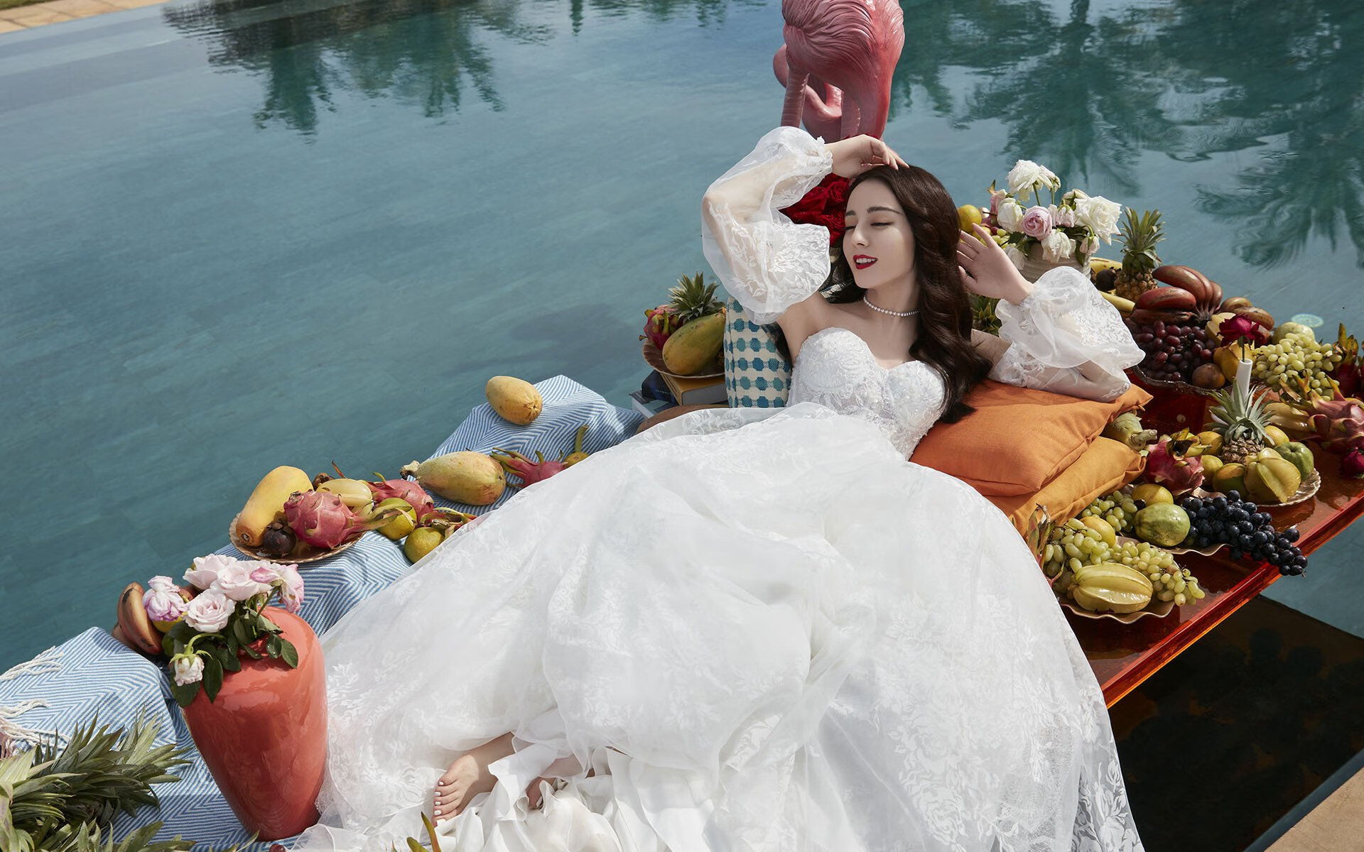 孤胆英雄与精密机器,当本泽马的独奏映照希腊的合唱—足球胜利哲学的两种终极呈现